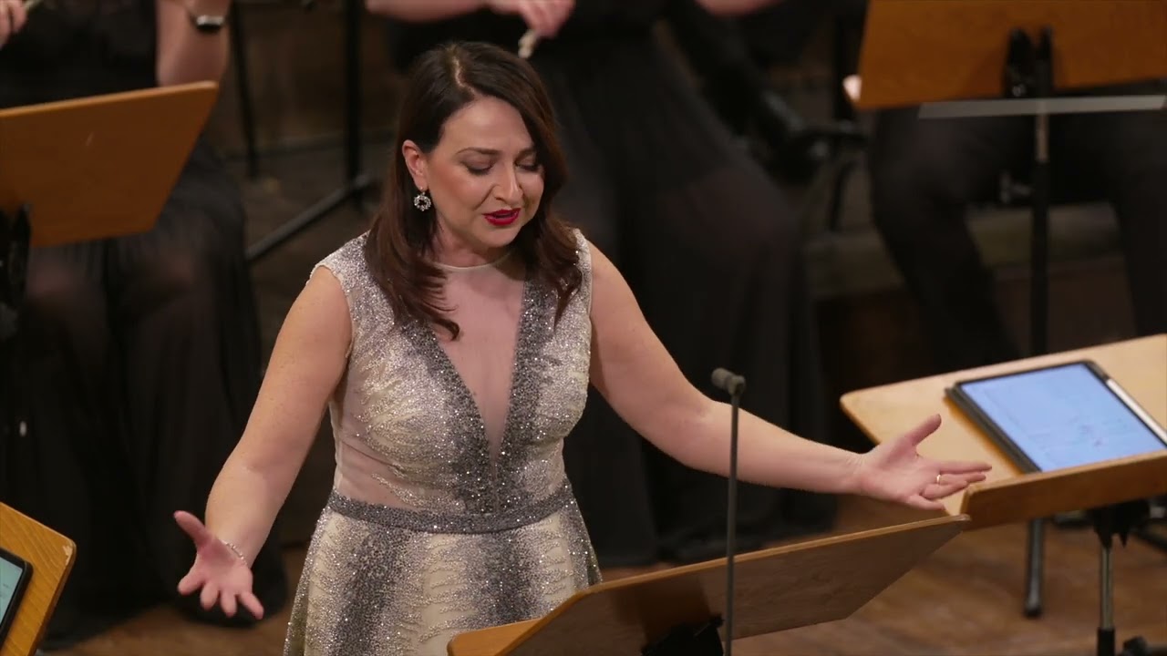 Federico Moreno Torroba Montecarmelo: Habanera Silvia Di Falco, soprano