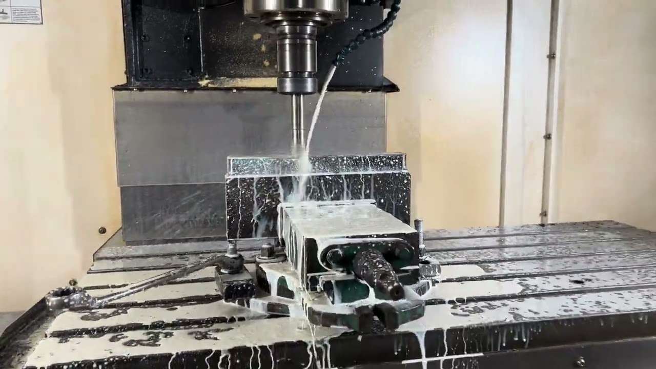 Slider cutting on vmc machine 