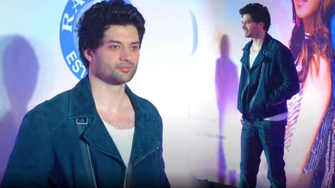 Sunny Deol's Son Rajveer Deol Arrives At 