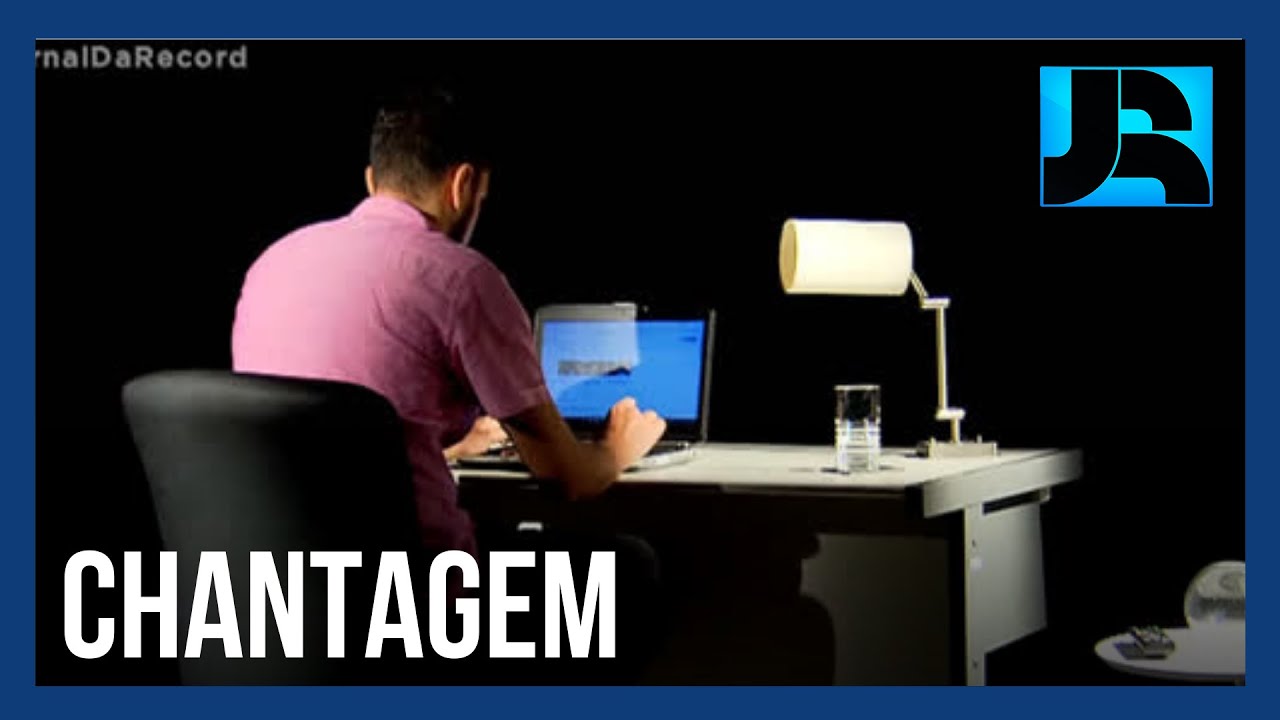 Golpistas se passam por mulheres na internet para extorquir homens casados