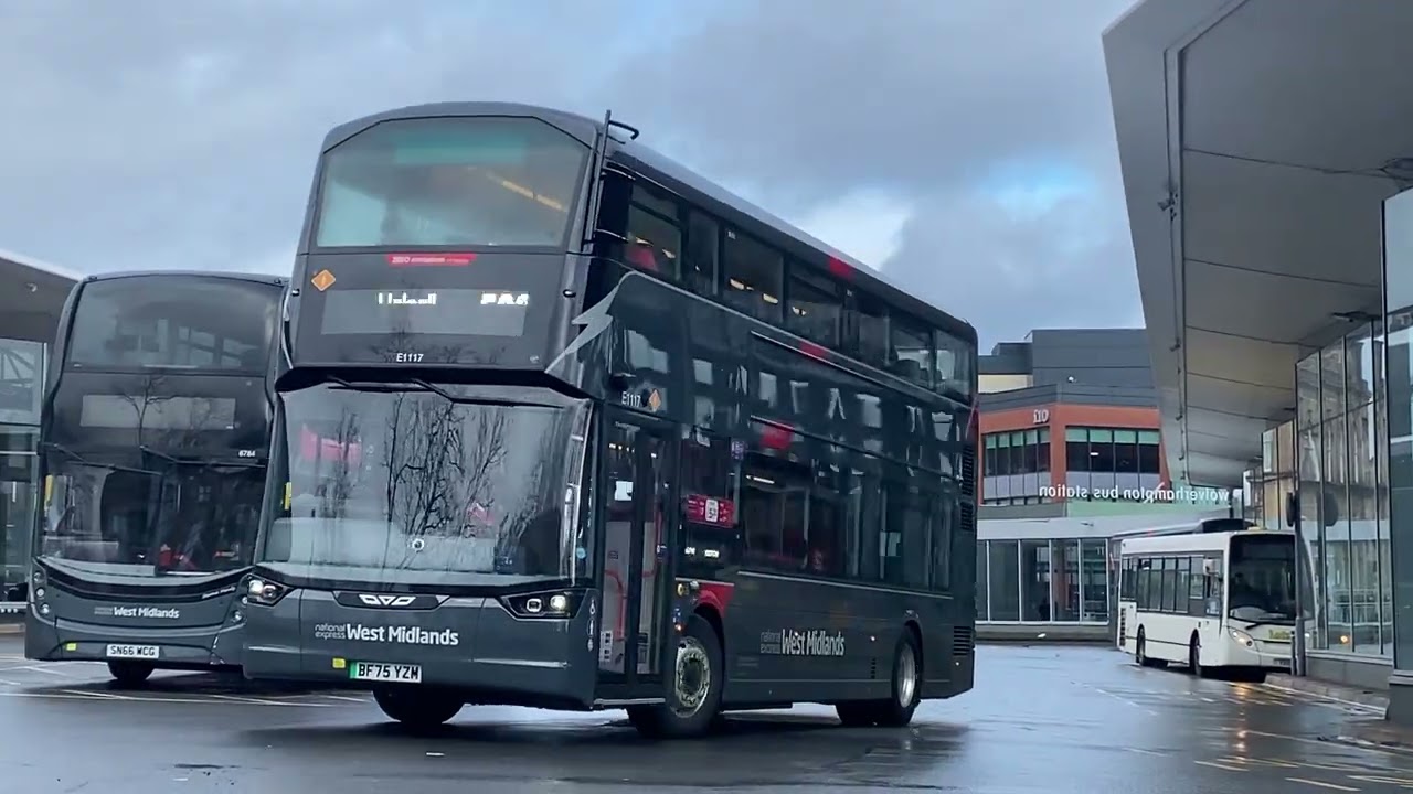 National Express West Midlands Wright StreetDeck Electroliner ⚡E1117 Bus Route 529 Walsall 