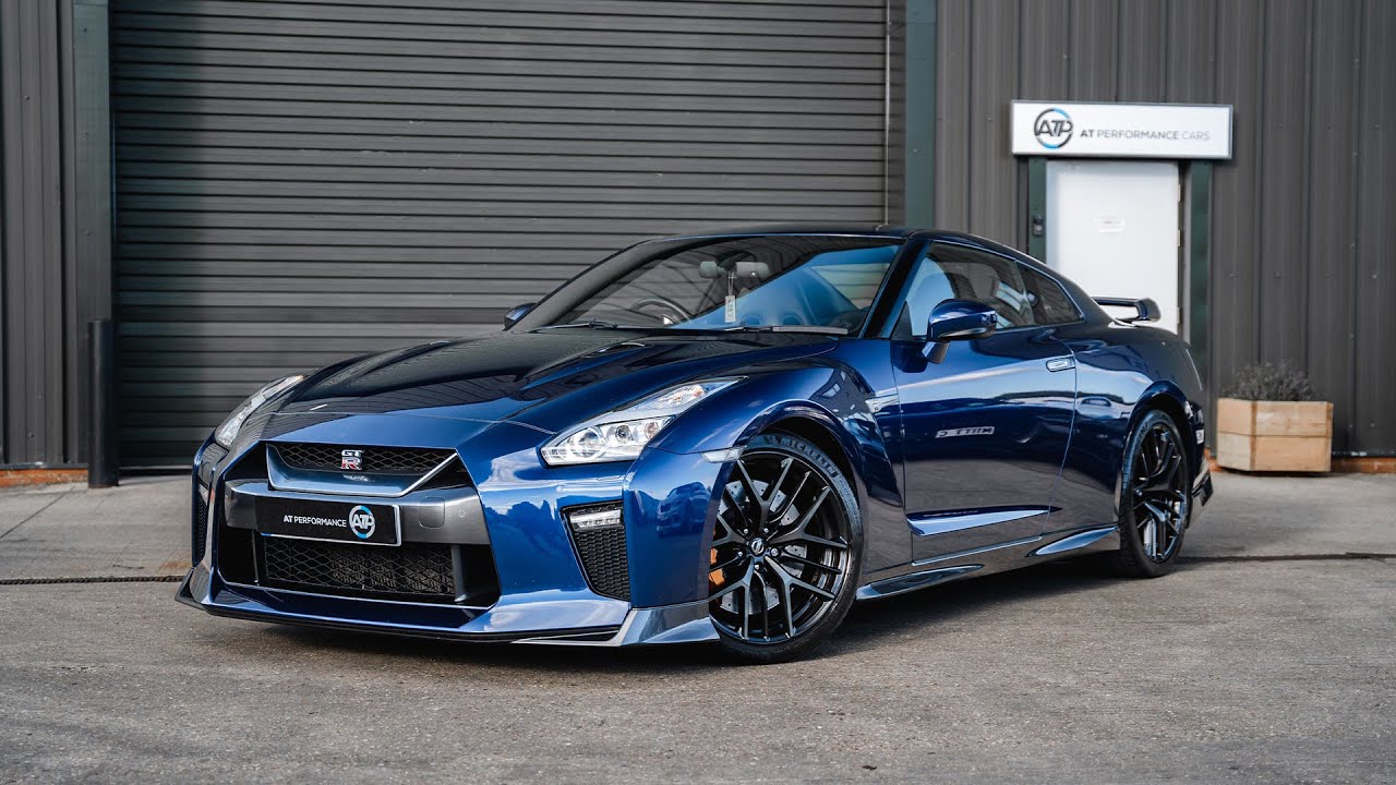 2018 NISSAN GT-R PRESTIGE | Daytona Blue One Owner From New
