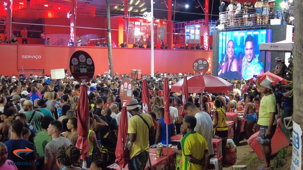 CARNAVAL SALVADOR BAHIA - XANDDY HARMONIA A MELHOR SEGUNDA-FEIRA DO MUNDO