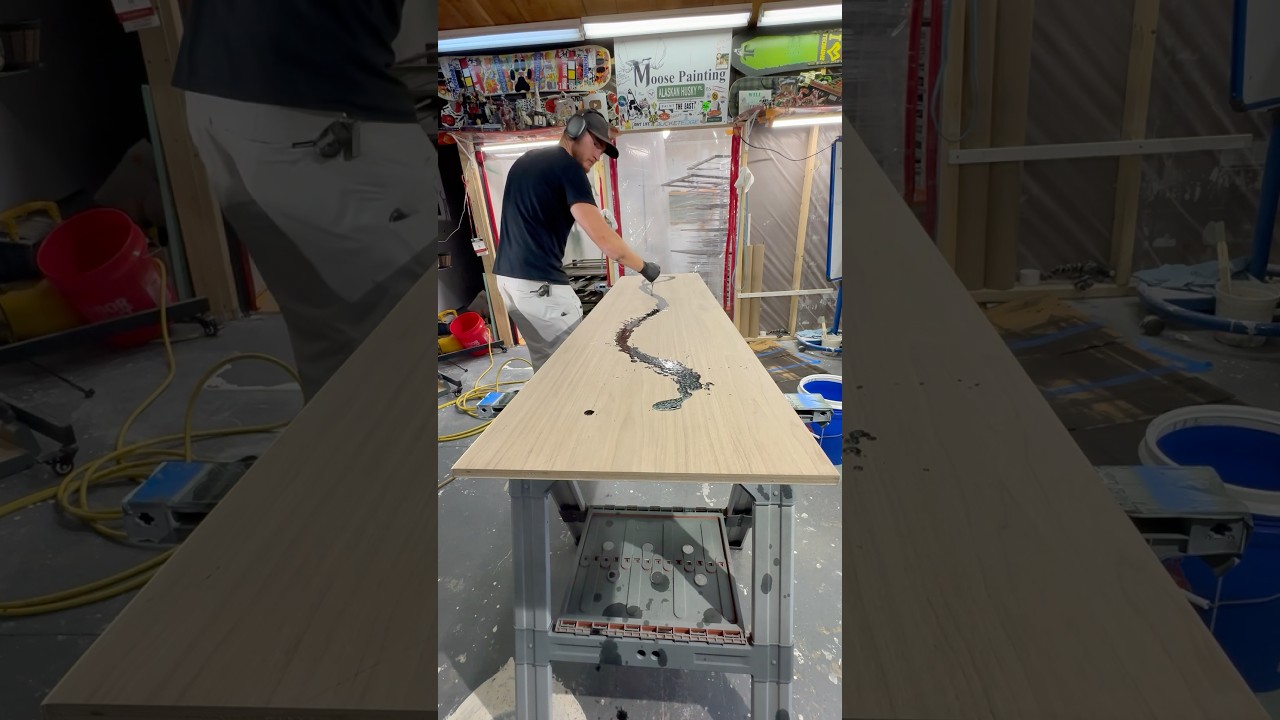 How to stain walnut wood 🪵 #staining #painting #paintingtutorial