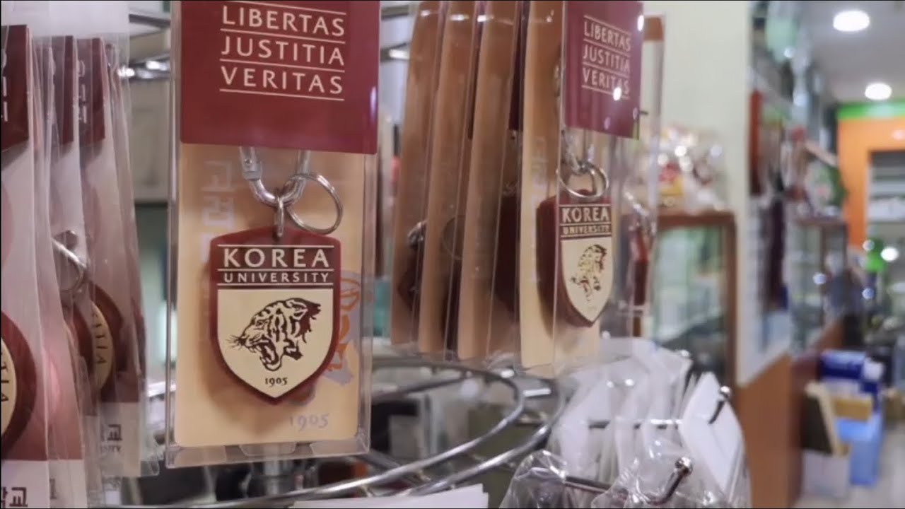 Korea University Merchandise Introduction🎁Crimson Store, Unistore Review(Multi SUB)