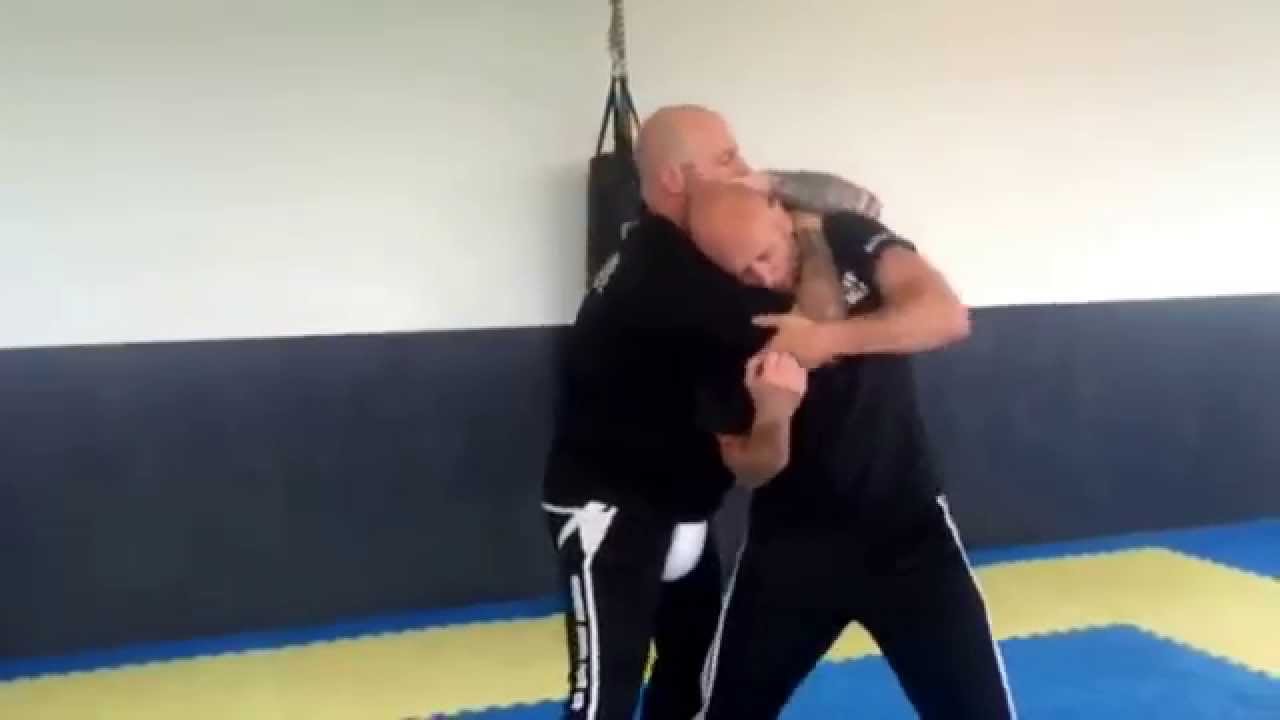 The best standing rear naked choke defence -Ricky Manetta - MMA Krav Maga