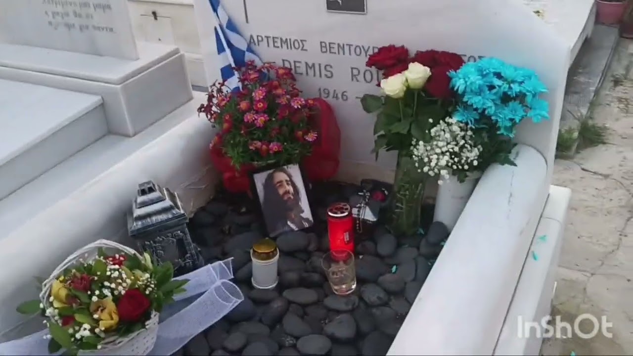 Α .Νεκροταφείο Αθηνών όλοι καλλιτέχνες μαζί κάμεραμαν χωρίς μοντάζ