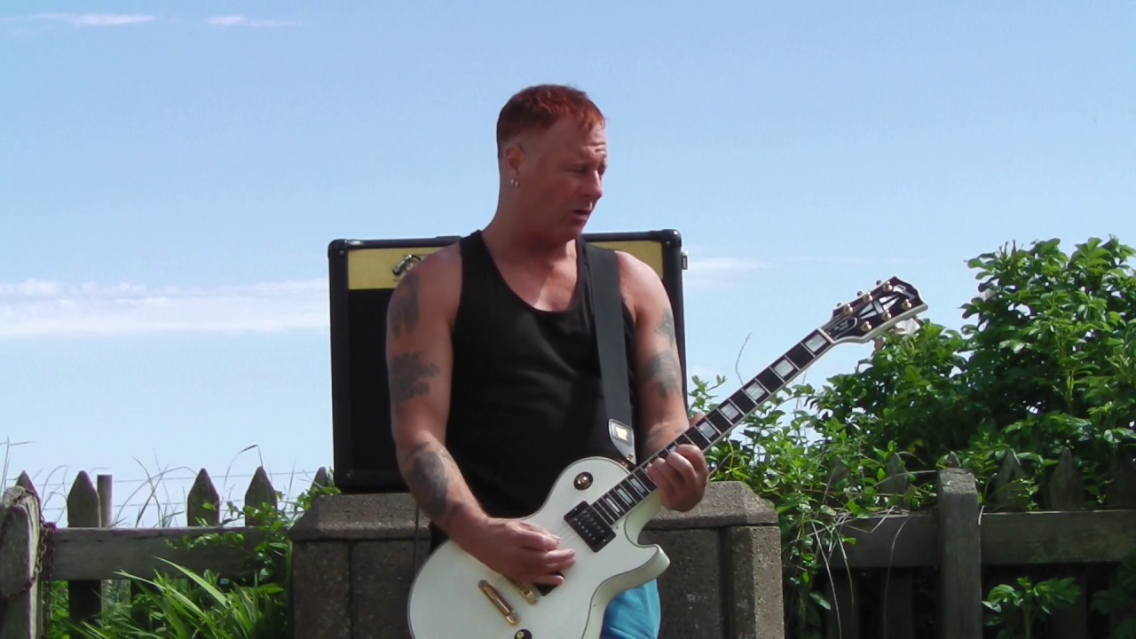 SKIDS  GUITAR  RIFFS