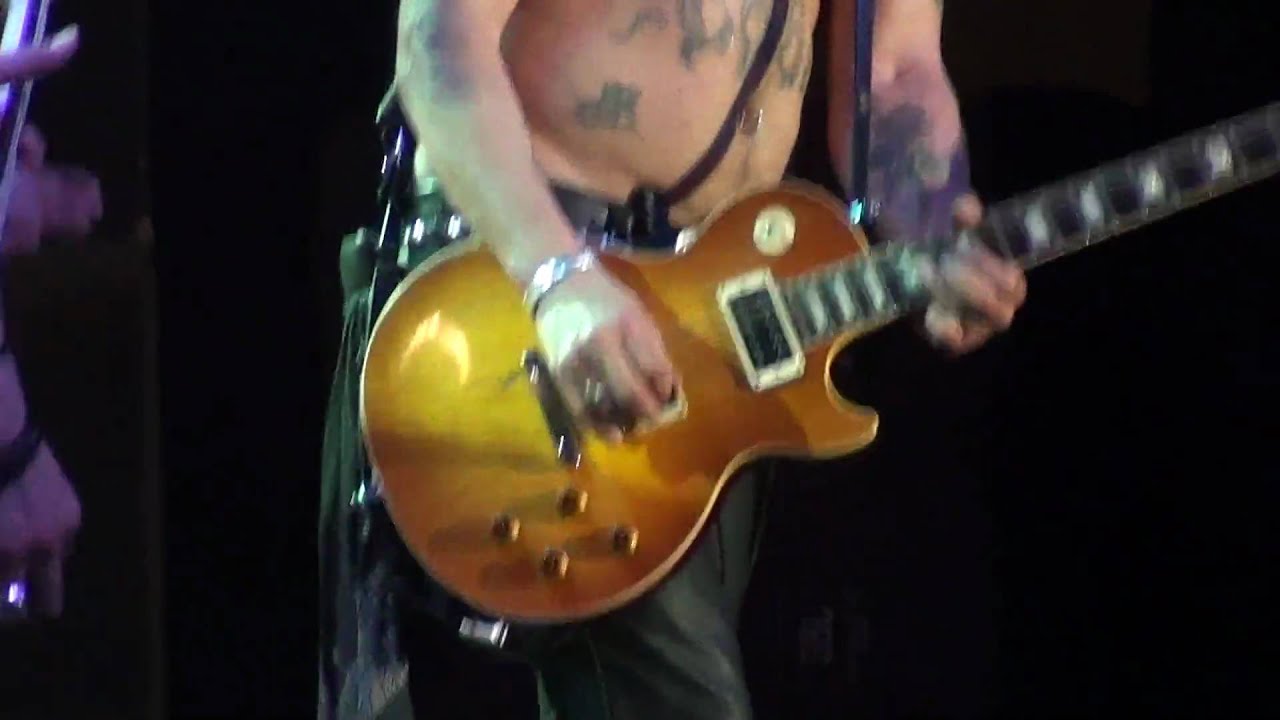 Slash-Communication Breakdown - 5-22-10 Atlantic City NJ