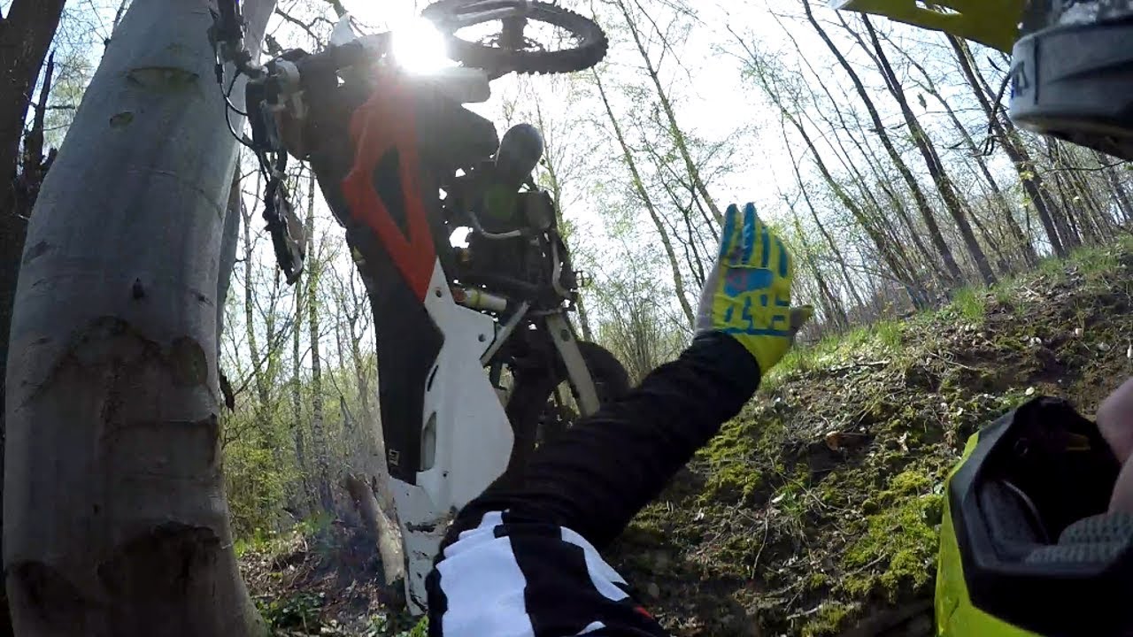 Chrzest bojowy Husqvarny zaliczony już można jeździć normalnie | Motorkowi nic się nie stało xD