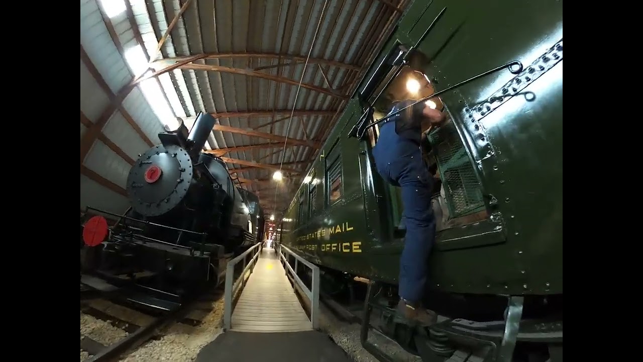 Road and Rail Car | High Speed Mail Car | Pullman Luxury Car | Trucking Industry Killed Mail Train