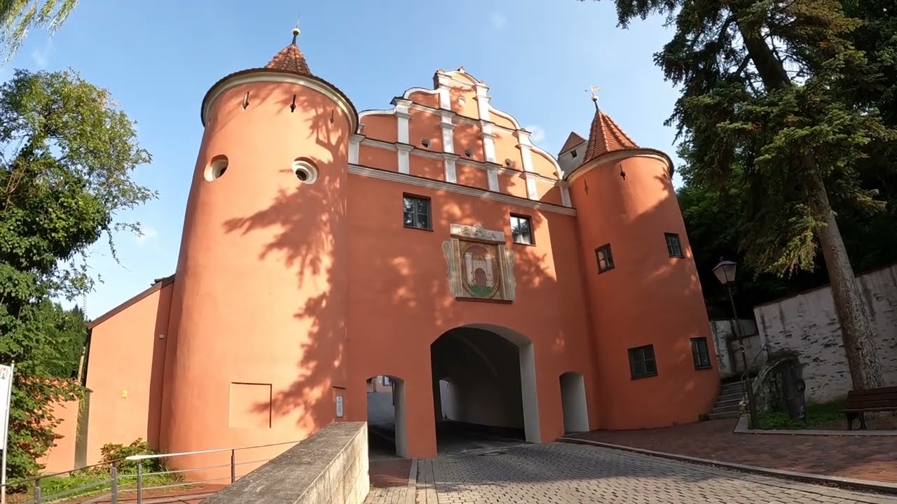 D: Neuburg a.d.Donau. Oberbayern. Eindrücke aus der Stadtmitte. August 2025