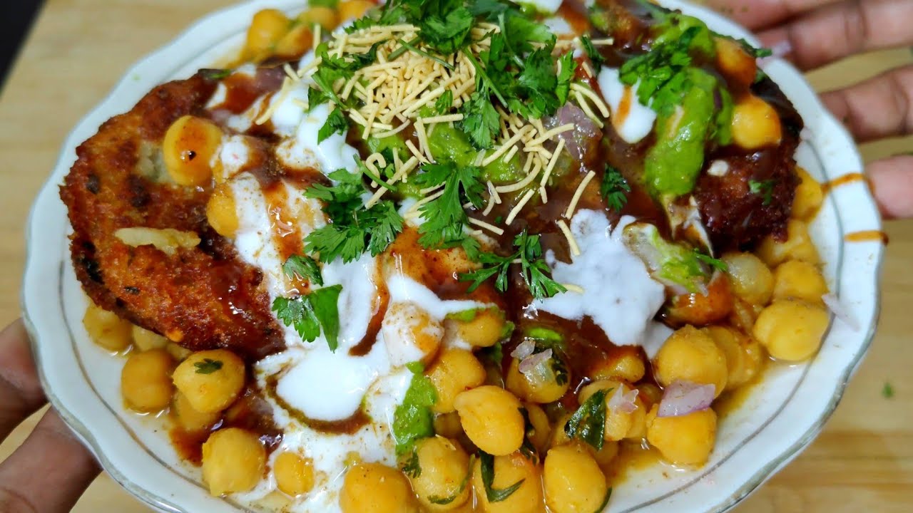 Street Style Aloo Chole Tikki Chaat ठेले जैसी चटपटी आलू छोले टिक्की चाट घर पर बनाए Aloo Tikki Recipe