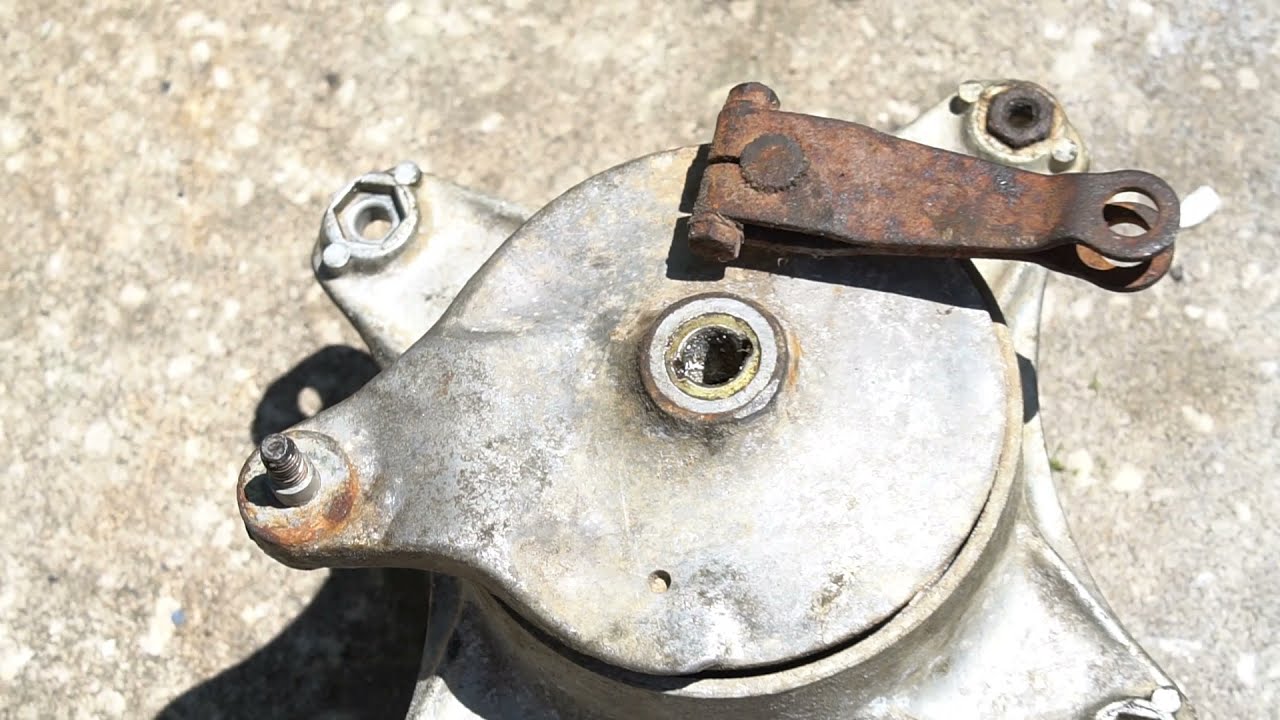 Honda CT70 Dax Brake Hub Refurbish - Hub Breakdown & Clean - Video 1 of 3