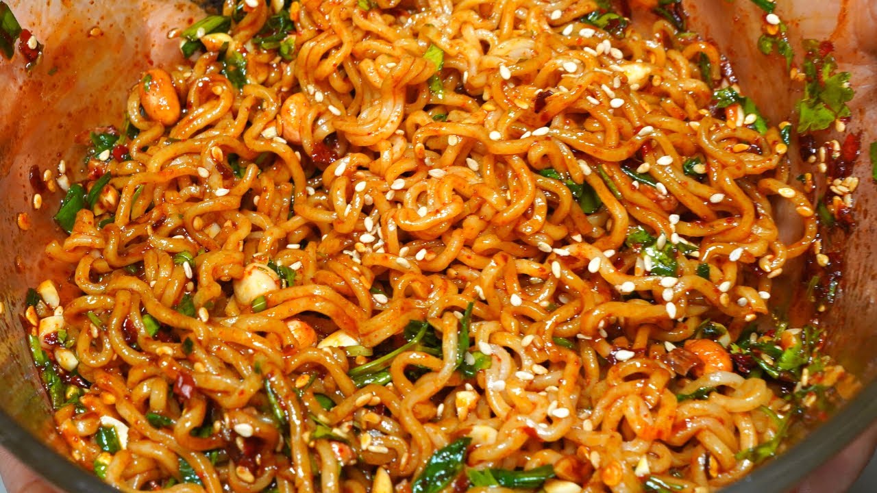 जब बहुत ज़ोरो वाली भूख लगी हो और रोटी सब्जी बनाने का मन न करे तो यह बनाओInstant Noodles|Nashta recipe