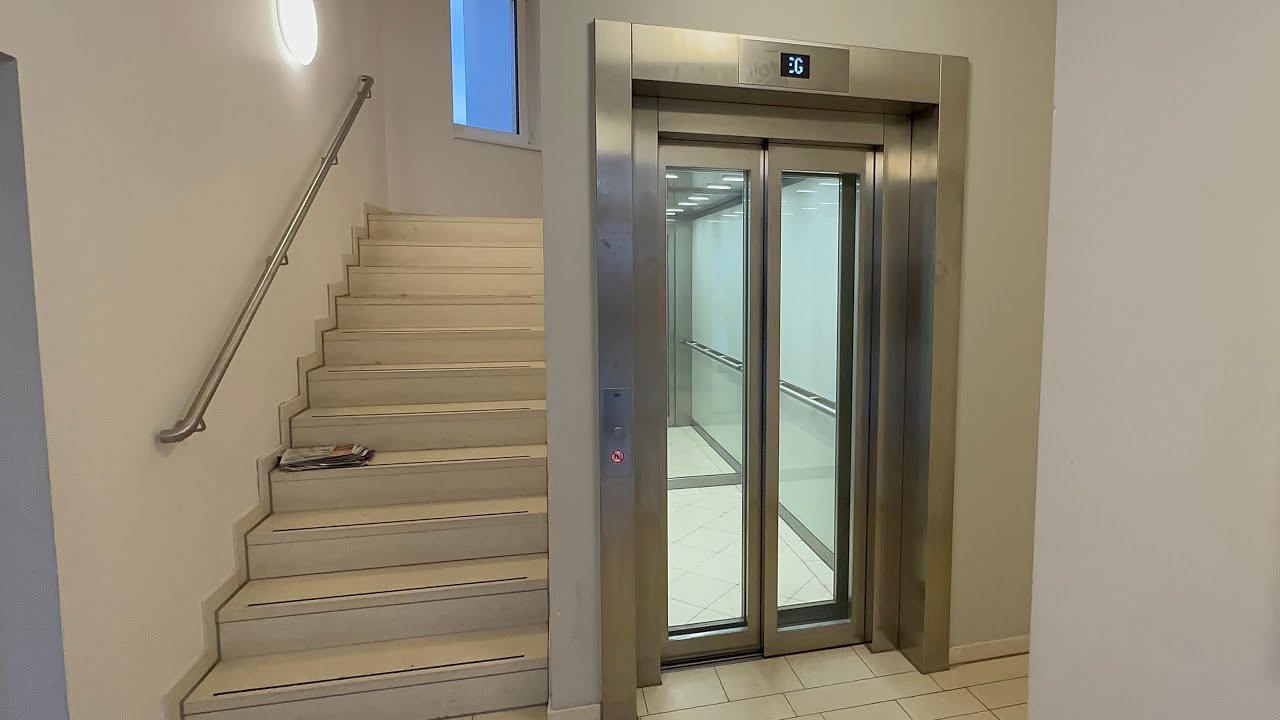 Kone MonoSpace Aufzug (Pinneberg) Wohnhaus
