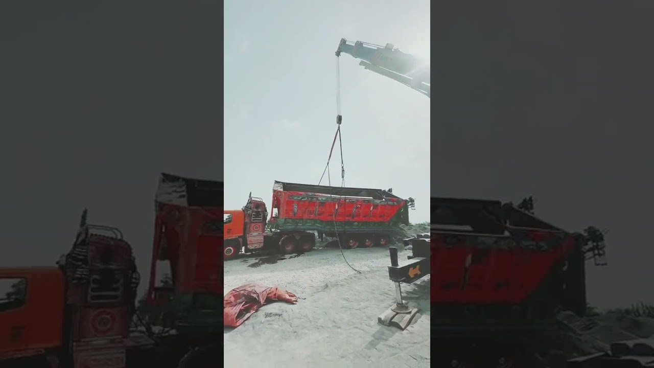 Khan Crane Service in Mianwali Crane rental company #cranerental #lifter #craneservice #mianwali