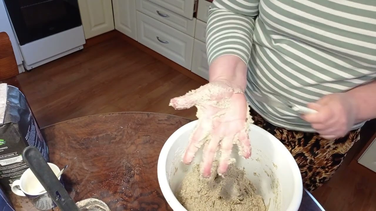 Ruisruutuja hapanjuurella