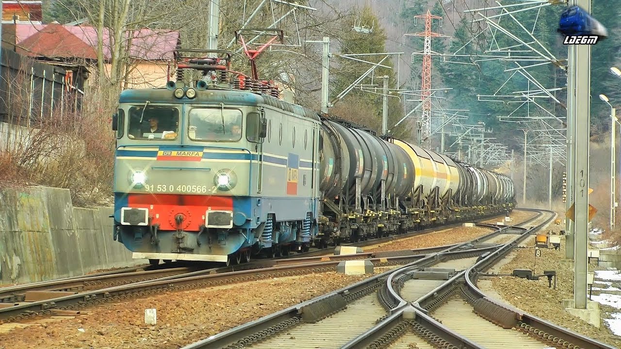 20 de Trenuri în Gara Bușteni, România/20 of Trains in Bușteni Station, Romania - 20 February 2020