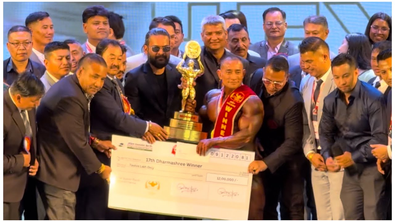 Winner of 17 Dharmashree🏆👑🥇 with Balen #dharmashree #balenshah #bodybuilding #nepal #gym