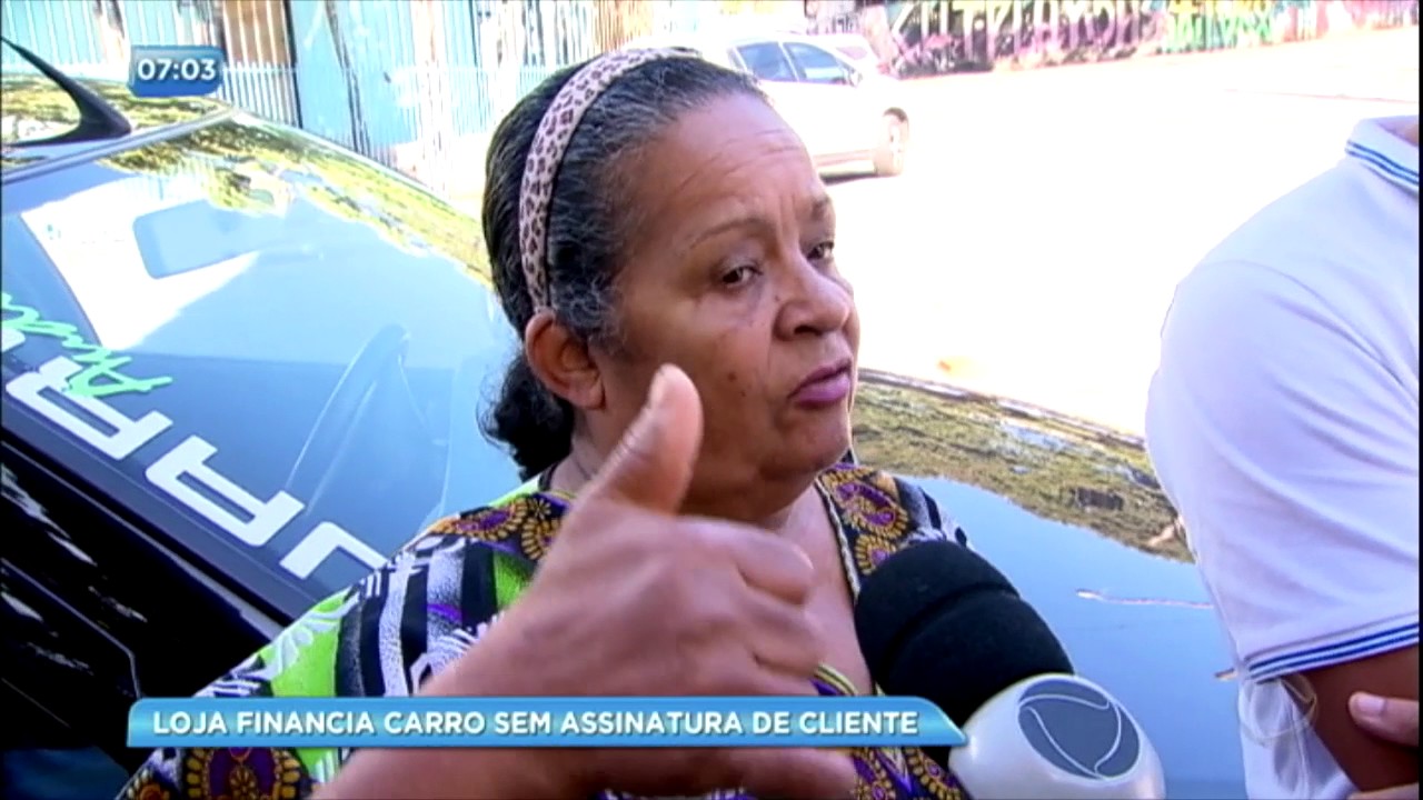 Xerife do Consumidor: loja financia carro sem autorização do cliente