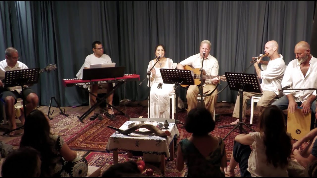 AL CHET - Feliza & Or Zohar ft. Hararit Ensemble of Sacred Music