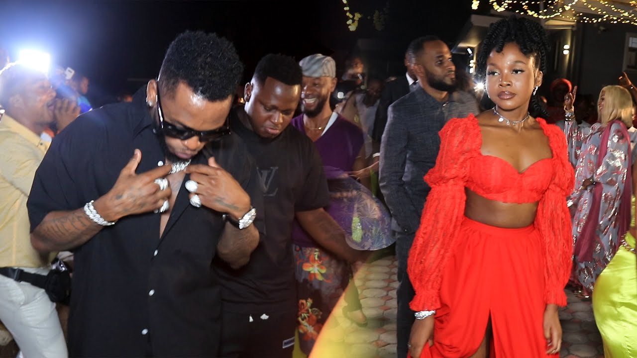 DIAMOND ALIVYO MKWEPA ZUCHU KWENYE SHUGHULI YA MANARA, KAMA HAMJUI