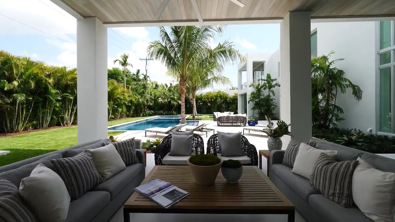 7 Desain Vila Mewah Bergaya Tropis Modern Sebagai Inspirasi Untuk Rumah Impian Anda