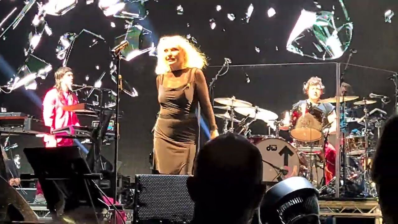Blondie - Heart of Glass - Liverpool, 02.05.2022