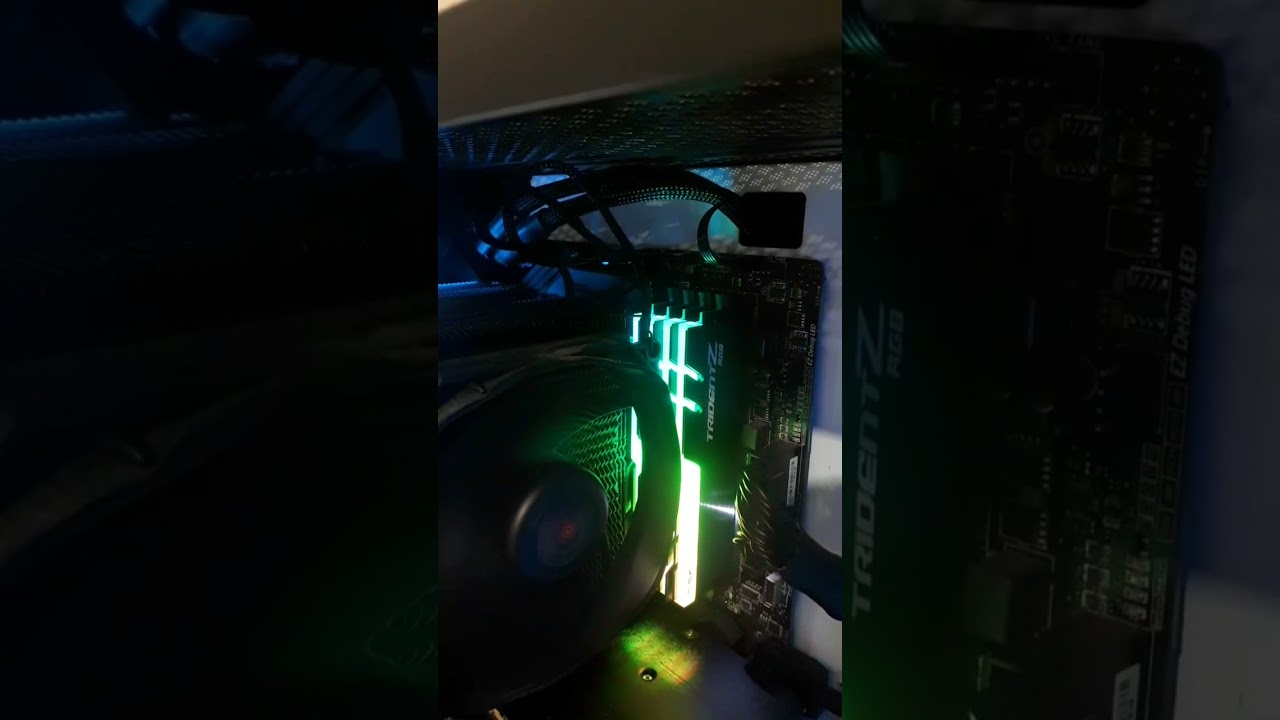Подсветка G.Skill TridentZ RGB (4400Mhz 16-19-19-39)