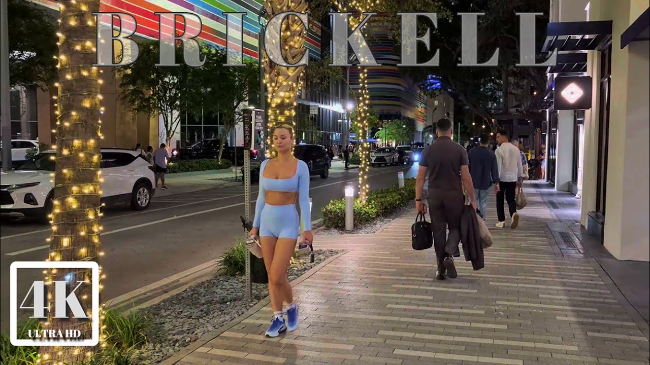 WALKING THROUGH BRICKELL MIAMI, MODERN SKYSCRAPERS, CITY VIBES 4K UHD MIAMI FL USA