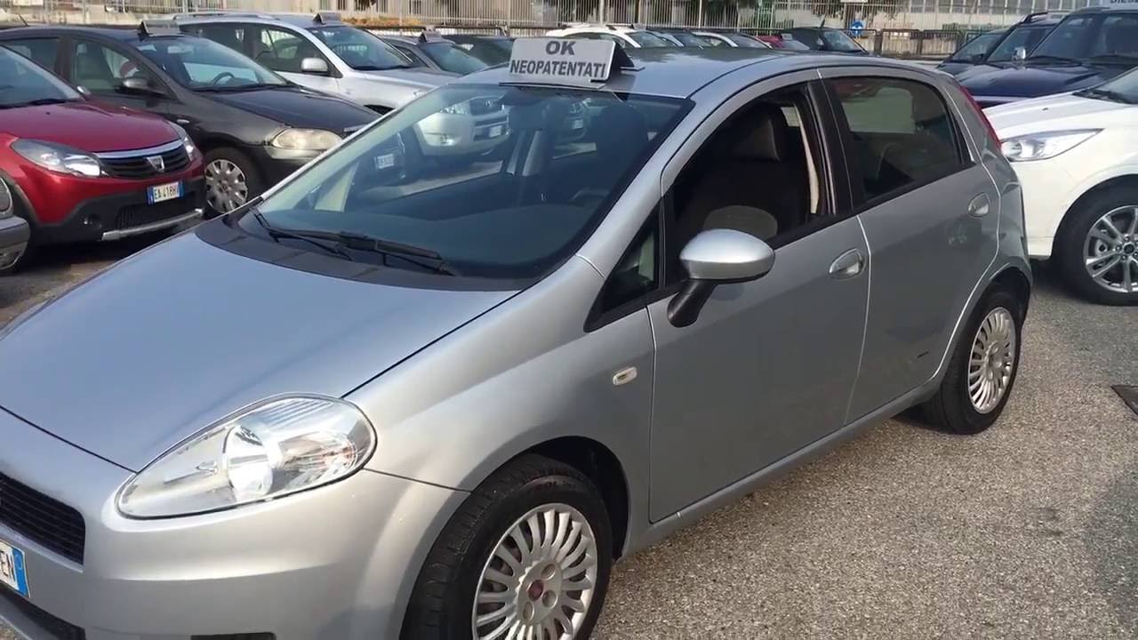 FIAT GRANDE PUNTO 5P 1.2 NEOPATENTATO USATA IN VENDITA A BRESCIA