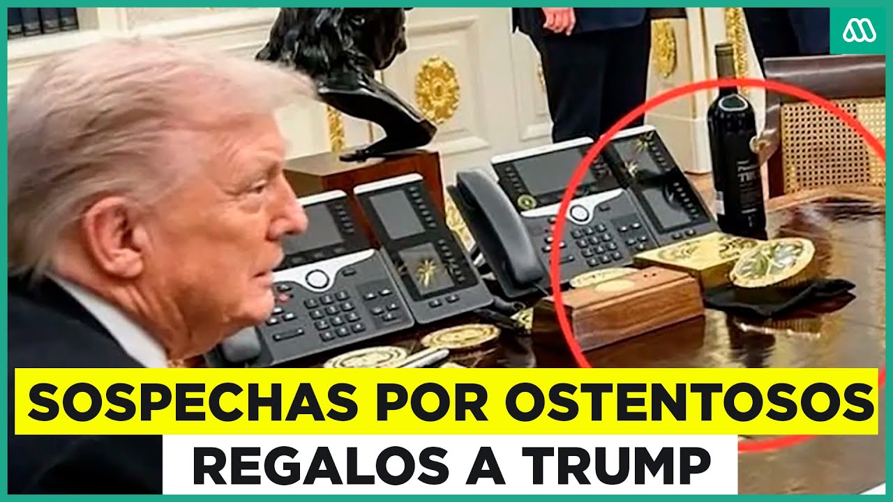 Ostentosos regalos de Trump levantan sospechas: reloj de mesa Rolex y un lingote de oro de un kilo