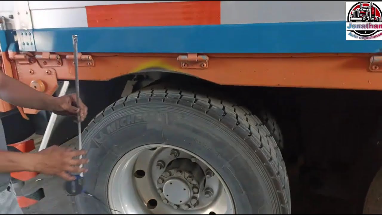 HINO 700 AIRBAG SUSPENSION REPAIR WIRINGS PART 1