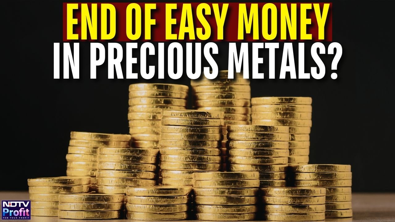 Gold, Silver at a Turning Point: What Should Investors Do Now?