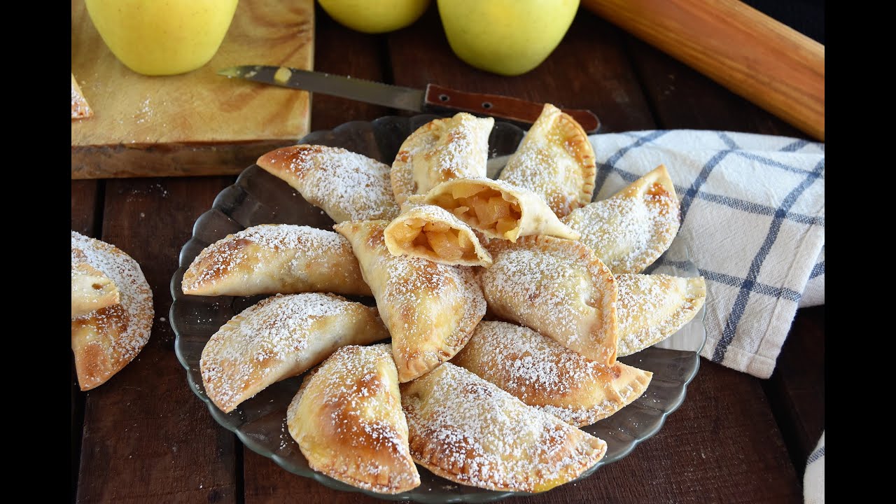 Empanadillas dulces de manzana