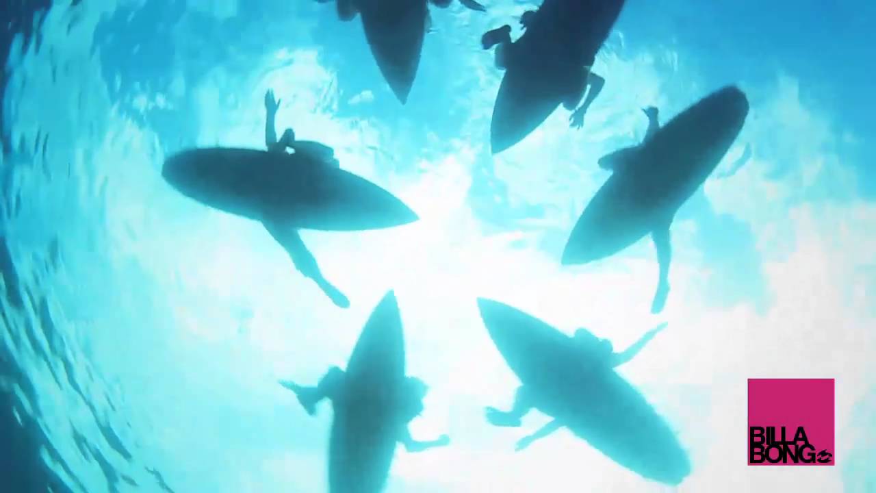 Billabong Girls Teahupoo, Tahiti 2010 - Global Surf Series - ep 2
