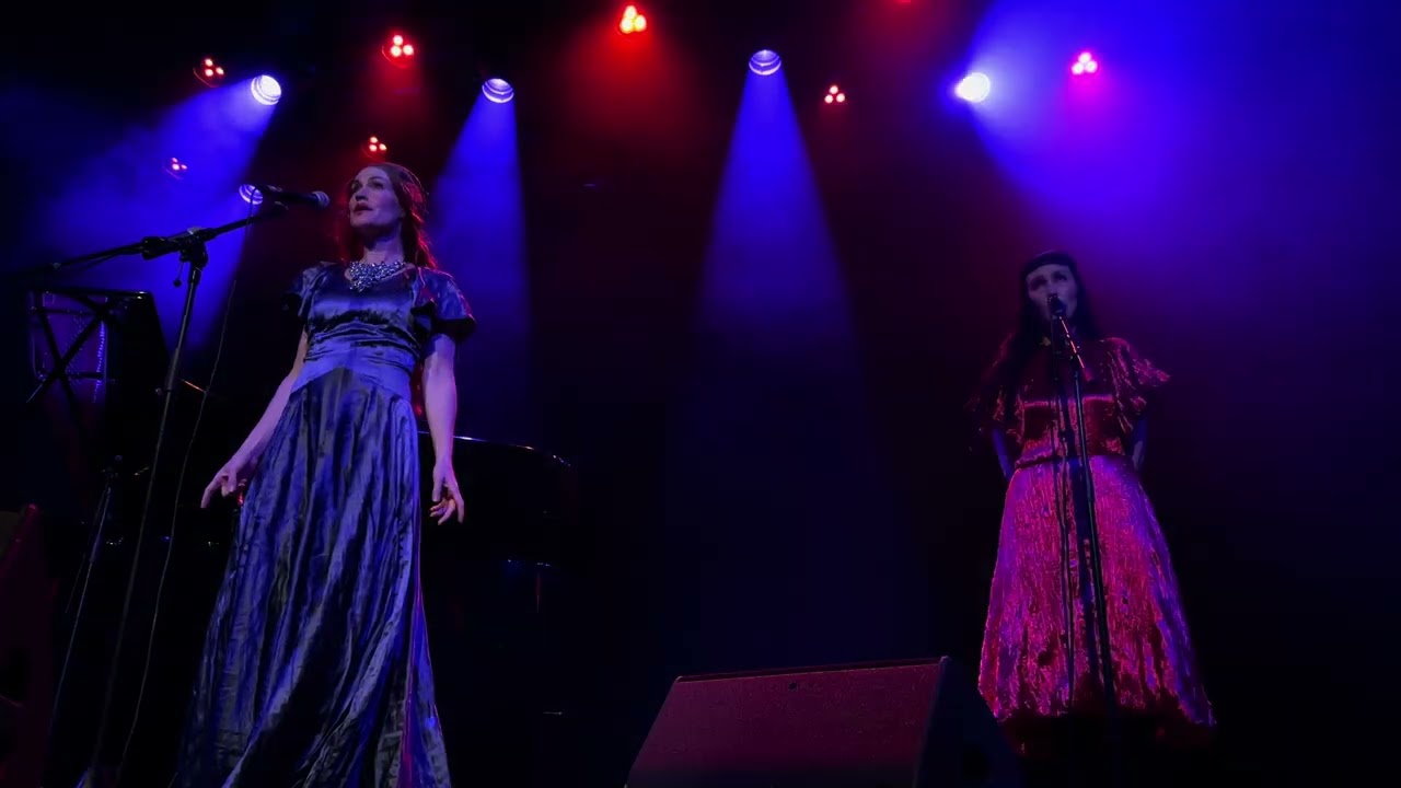 Cocorosie live in Paris (Alhambra) - March 2024 - 20 ans/years - Unplugged feat Gael Rakotondrabe