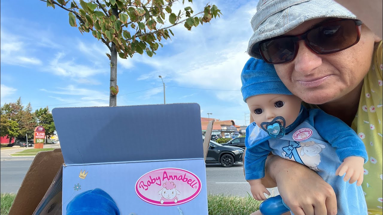 Unboxing BABY ANNABELL Alexander on location