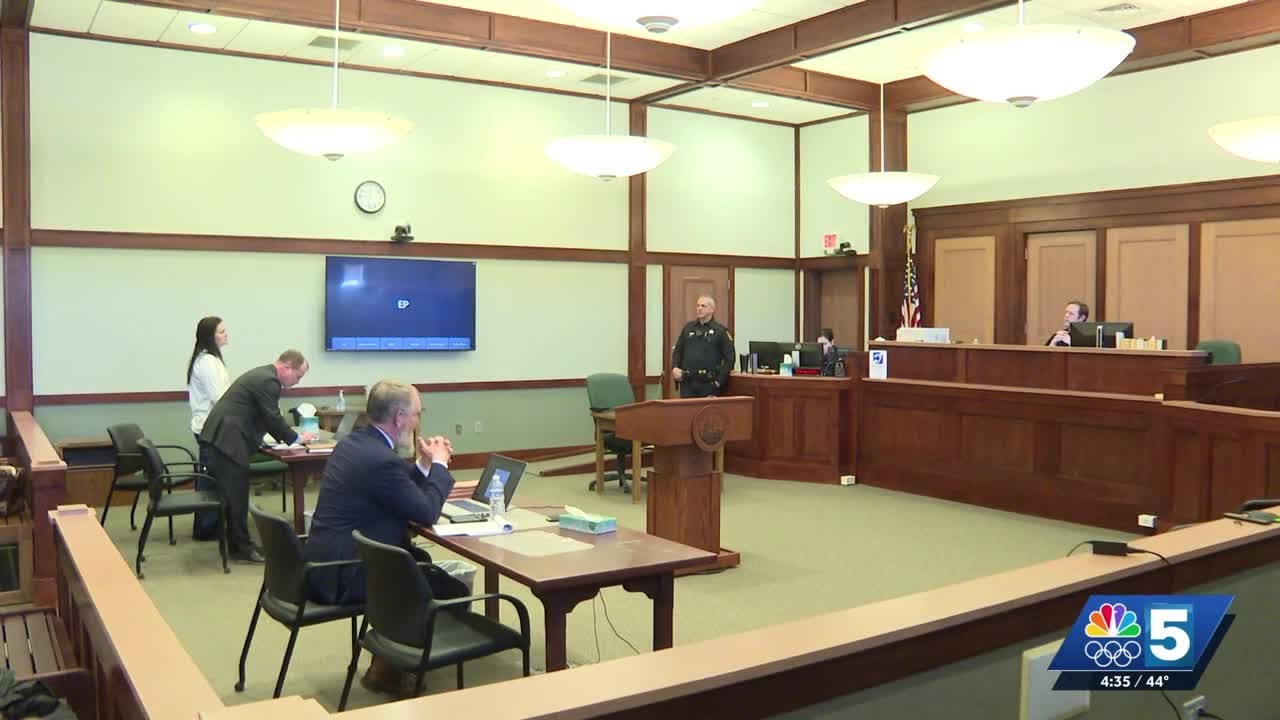Woman pleads guilty to assaulting pregnant nurse in 2022