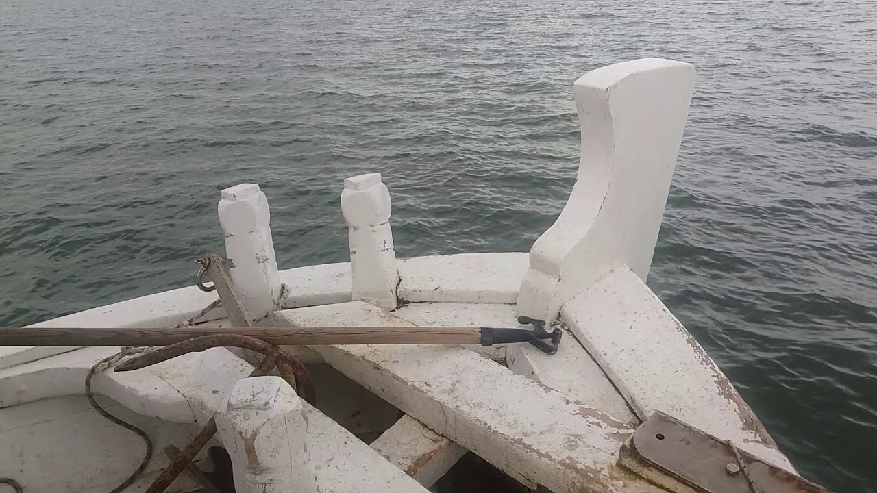 Μεσημεριανό,ρίξιμο ,διχτυών στον Αμβρακικό κόλπο για γαρίδες...!