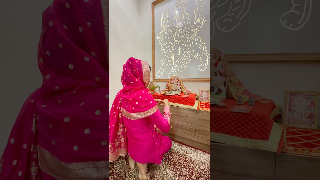Navratri Par 3 Ghar Mei Pooja❤️🙏🏻#neetubisht #lakhneet #trending #viral #navratri