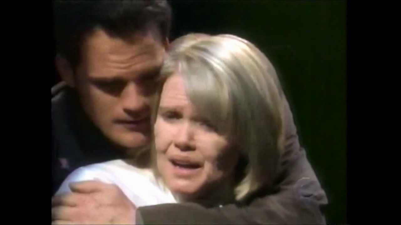 ATWT CarJack:  4/23/2002 - Jack Rescues Carly  (Fun House Day 3)