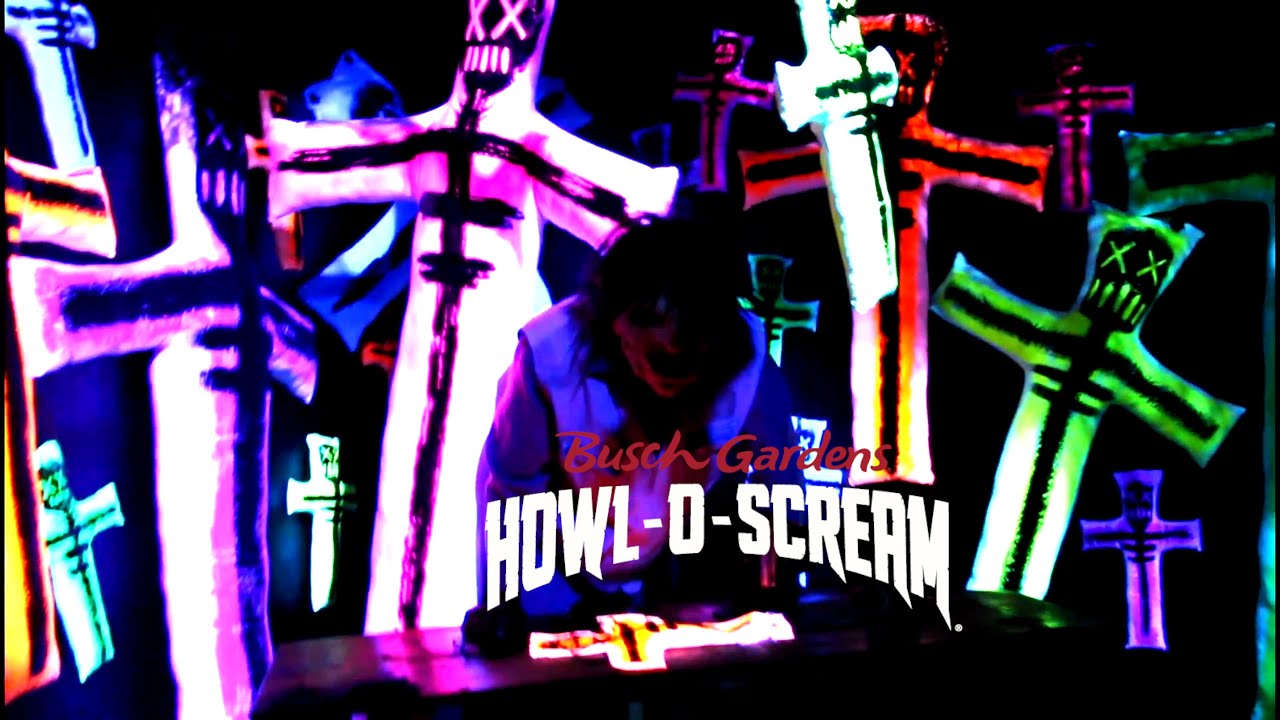 Going Through All The Haunted Houses At Howl-O-Scream 2022 Busch Gardens Williamsburg