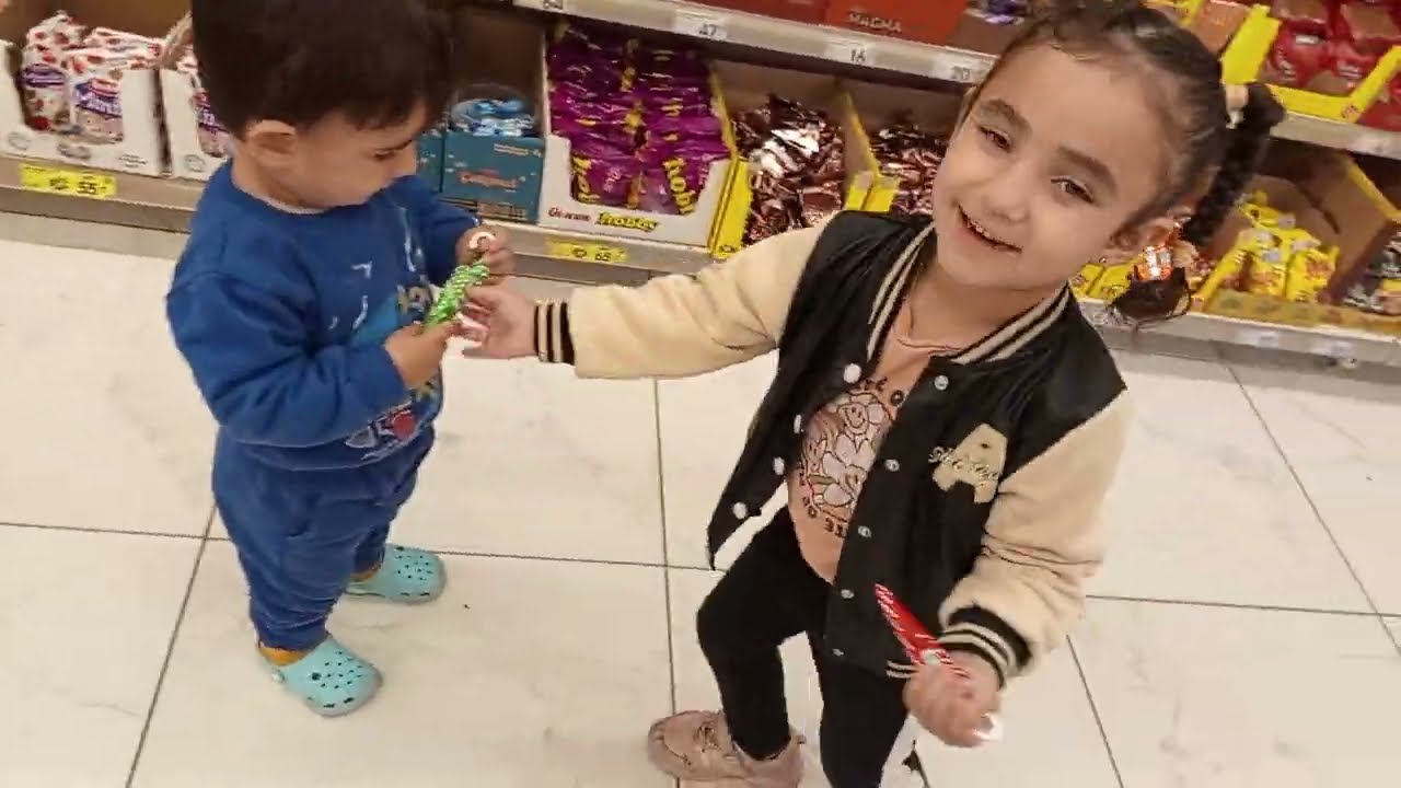 Masal ve Efe yine marketeler😱😱
