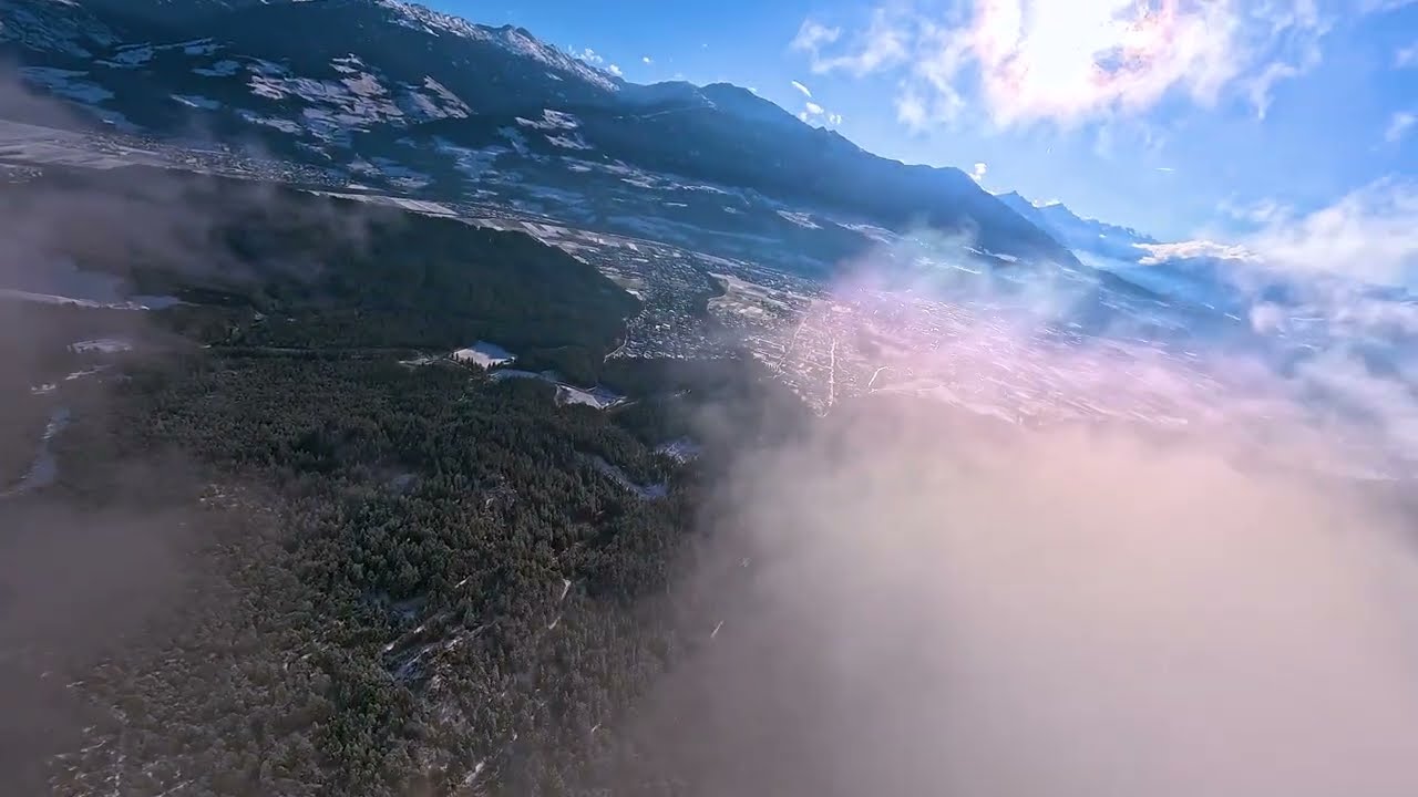 Flying with the Clouds - FPV