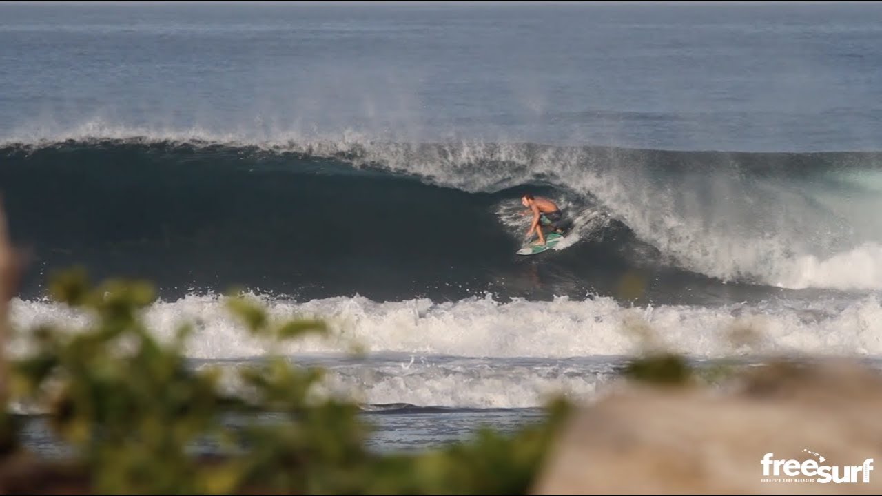 Travel Segment / Kiron Jabour Surfing Panama - Freesurf Magazine