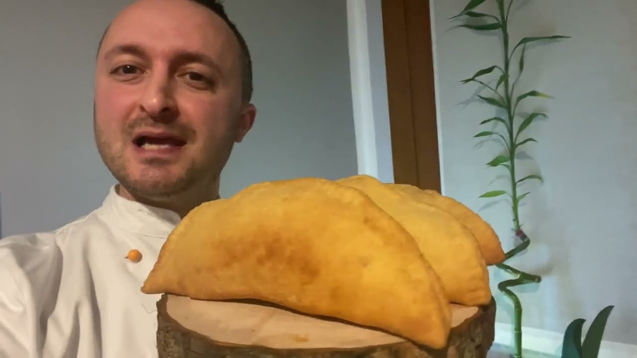 COME FARE I PANZEROTTI FRITTI PUGLIESI?