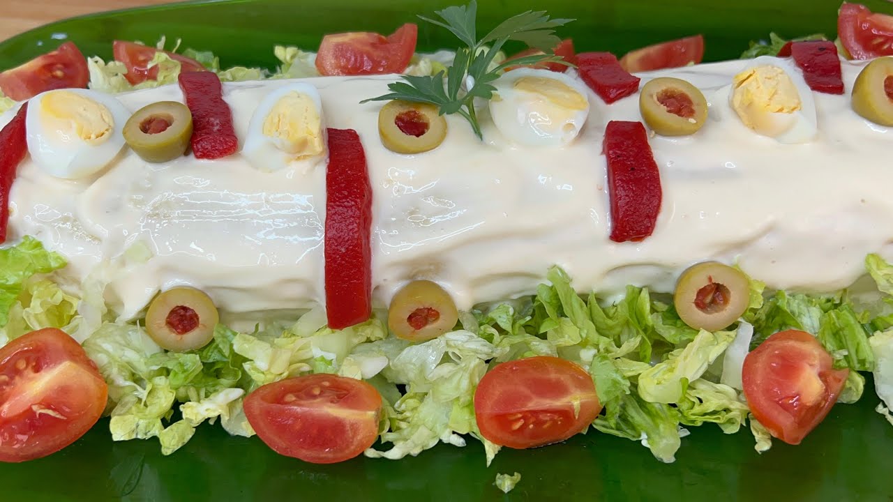 Rollo de patata relleno de atún | Brazo gitano salado de patata con atún/Rollo de ensaladilla rusa