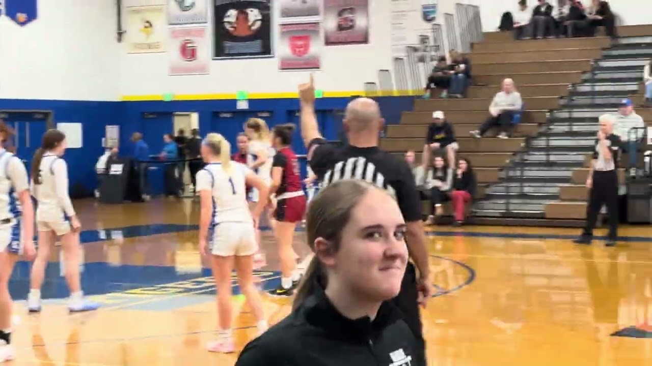 Glencoe Varsity vs Newberg 1st half